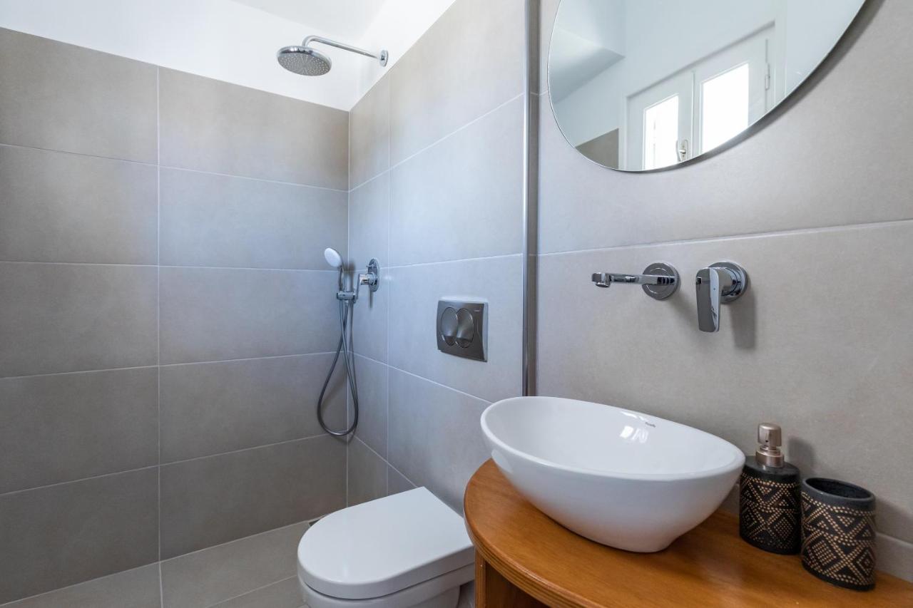 Uncle John'S Guesthouse Скопелос Экстерьер фото