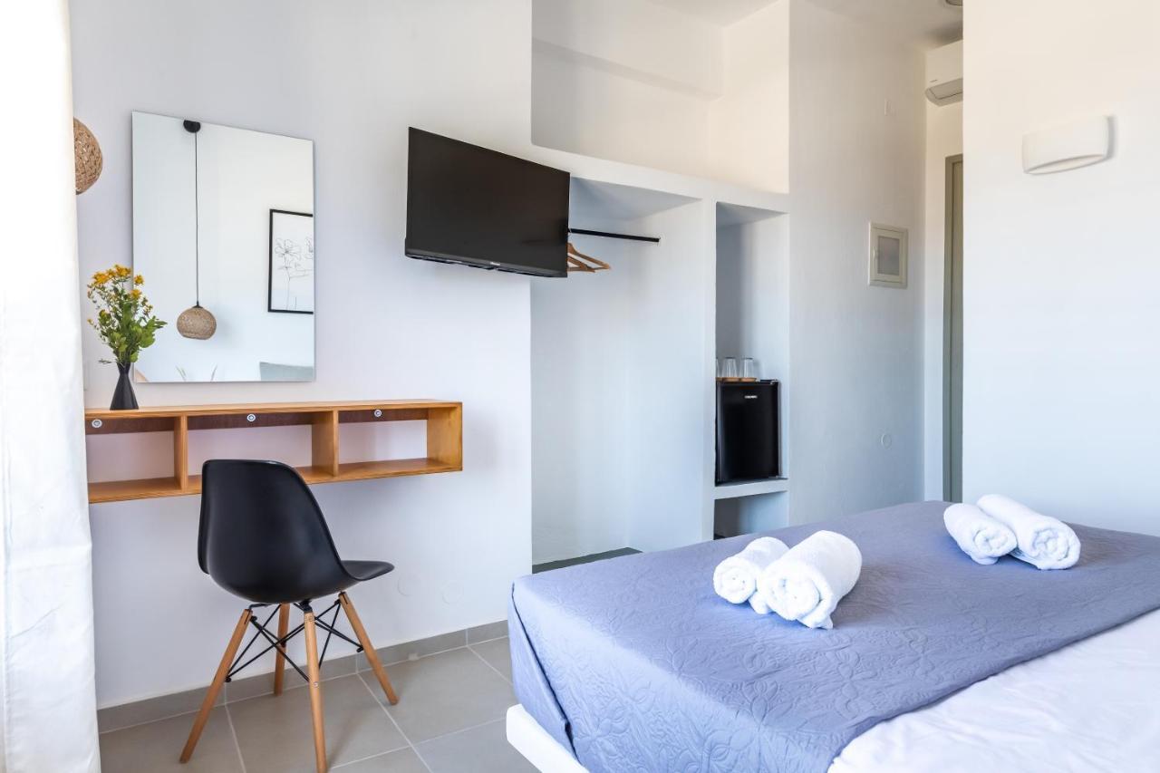 Uncle John'S Guesthouse Скопелос Экстерьер фото